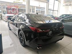 تۆیۆتا کامری